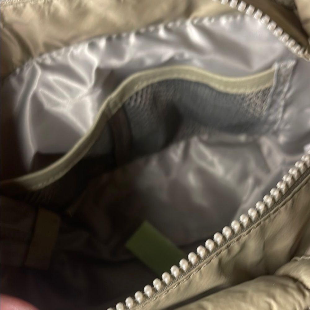 Westbronco- Mini Puffer Bag nwt - Picture 8 of 11